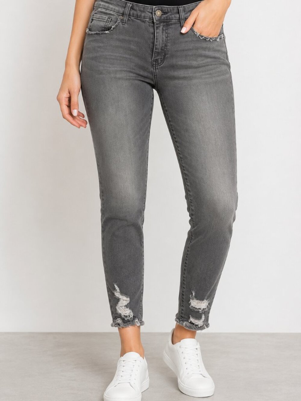 Kancan Distressed Ripped Black Wash Jeans Women 1XL Frayed Hem Denim